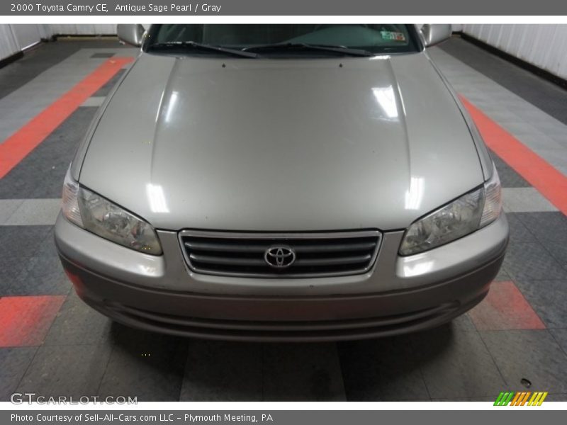 Antique Sage Pearl / Gray 2000 Toyota Camry CE