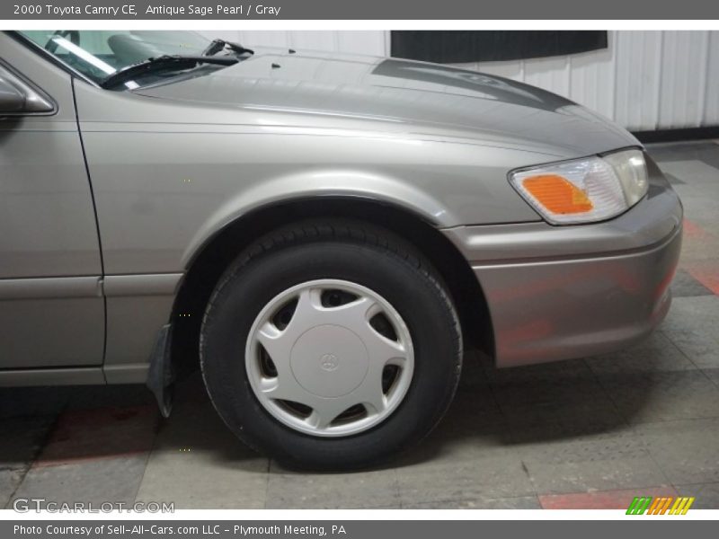 Antique Sage Pearl / Gray 2000 Toyota Camry CE