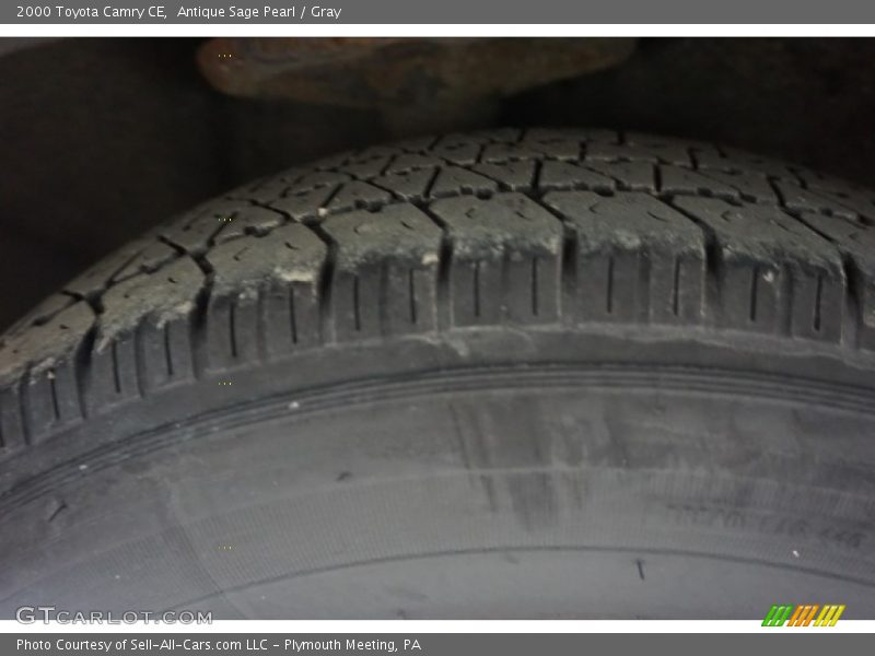 Antique Sage Pearl / Gray 2000 Toyota Camry CE