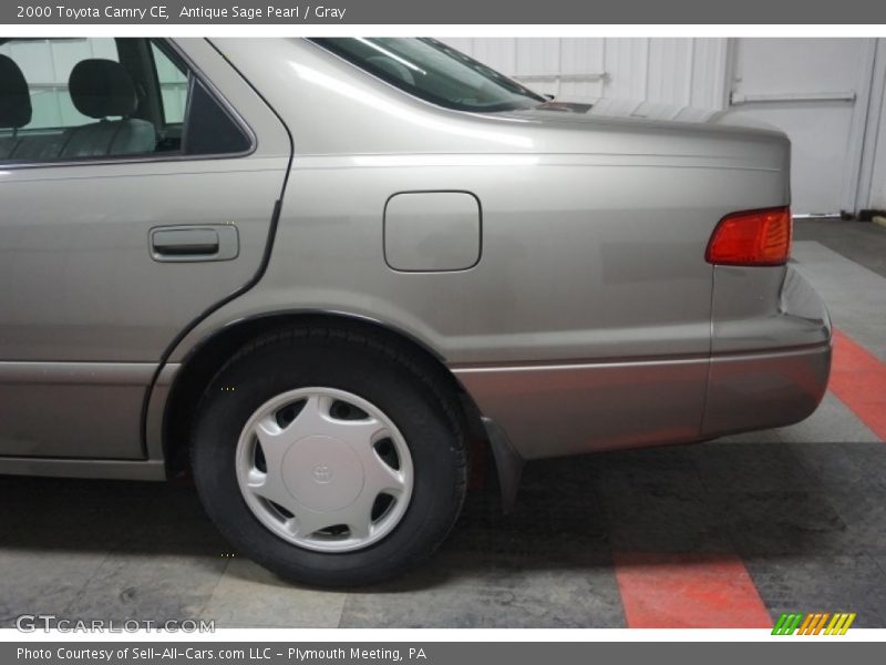 Antique Sage Pearl / Gray 2000 Toyota Camry CE
