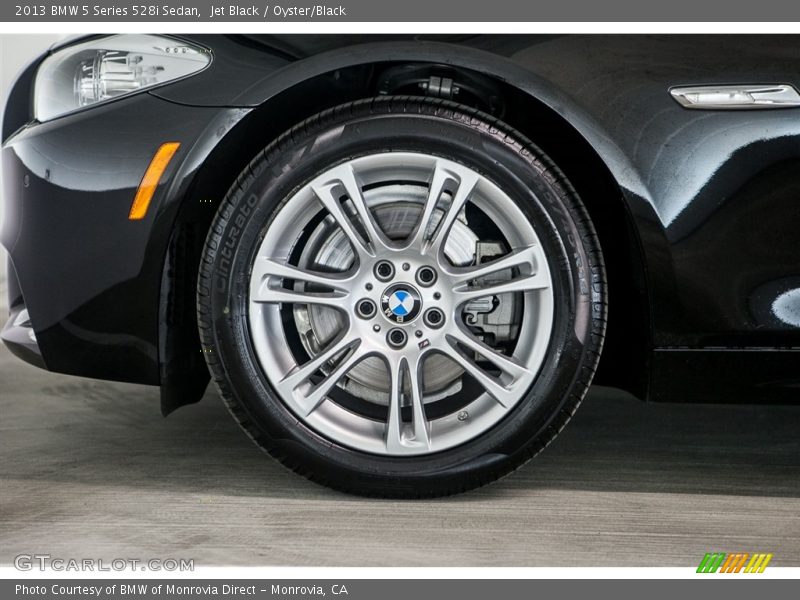 Jet Black / Oyster/Black 2013 BMW 5 Series 528i Sedan