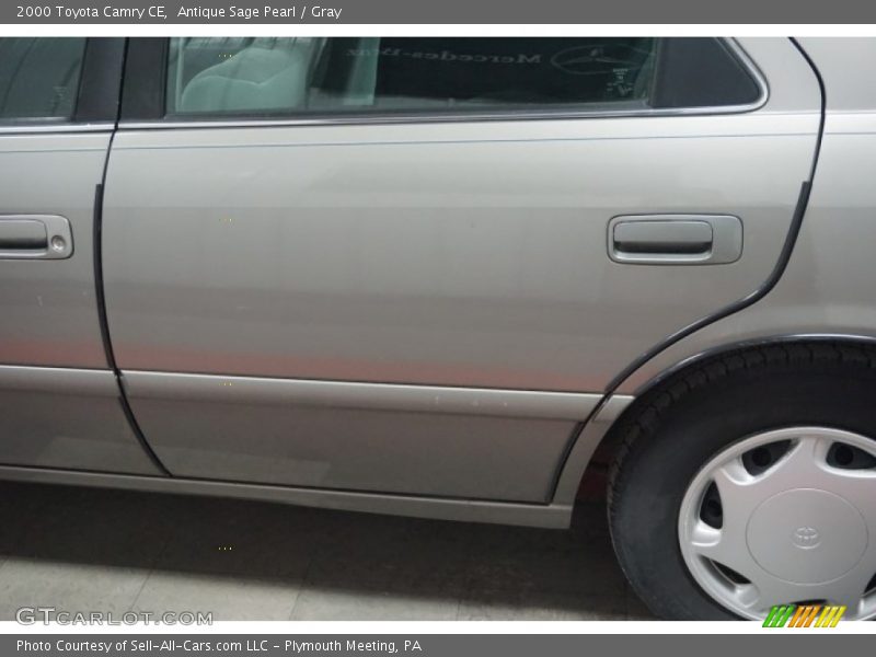 Antique Sage Pearl / Gray 2000 Toyota Camry CE