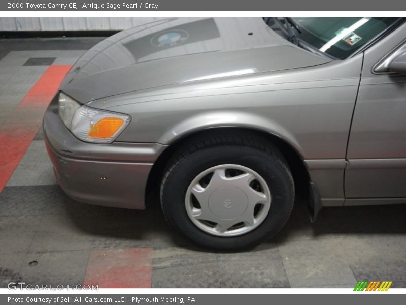 Antique Sage Pearl / Gray 2000 Toyota Camry CE