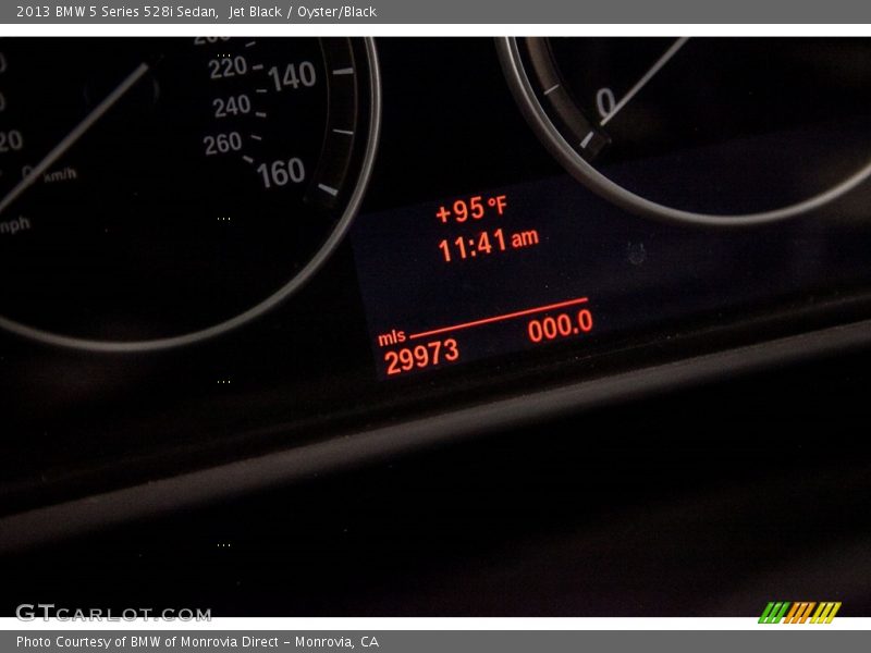 Jet Black / Oyster/Black 2013 BMW 5 Series 528i Sedan