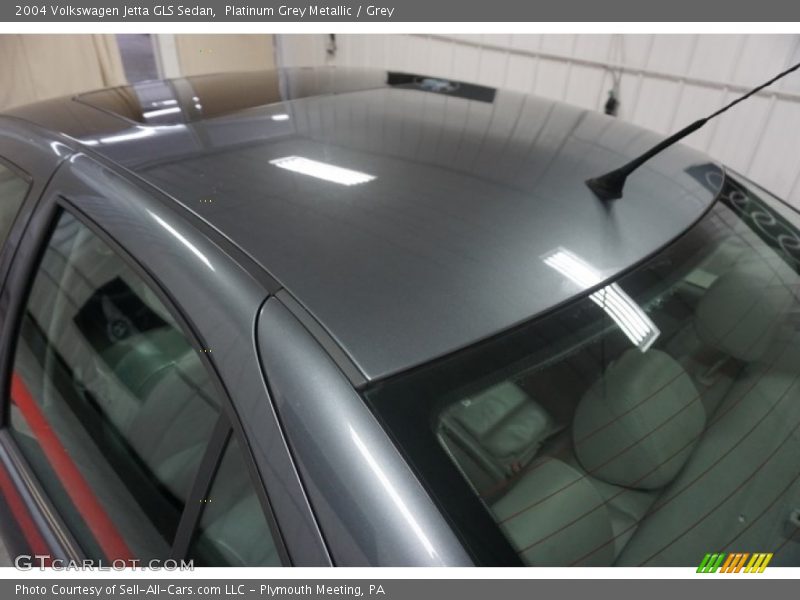 Platinum Grey Metallic / Grey 2004 Volkswagen Jetta GLS Sedan
