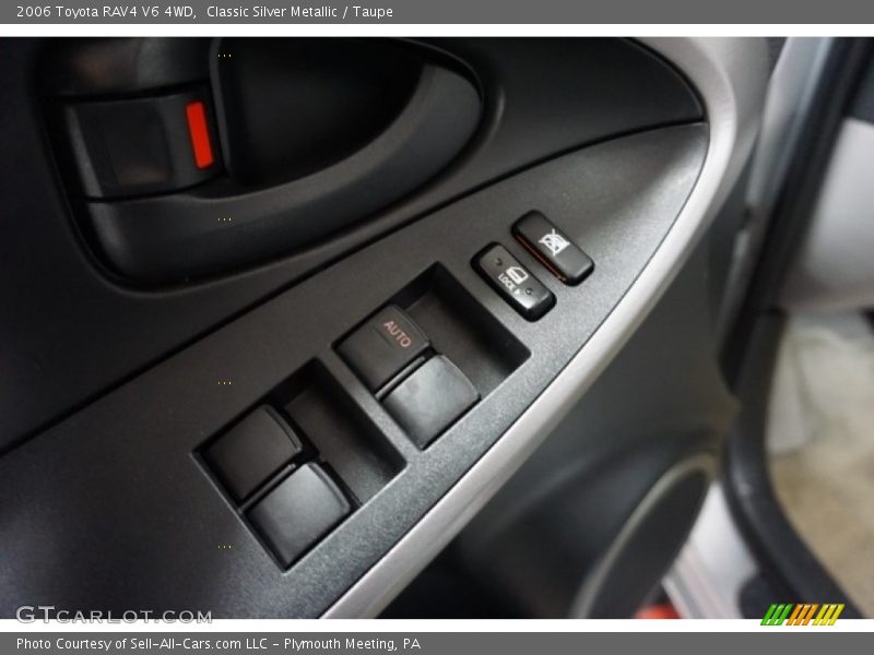 Classic Silver Metallic / Taupe 2006 Toyota RAV4 V6 4WD