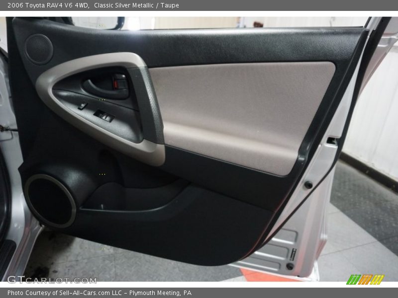 Classic Silver Metallic / Taupe 2006 Toyota RAV4 V6 4WD