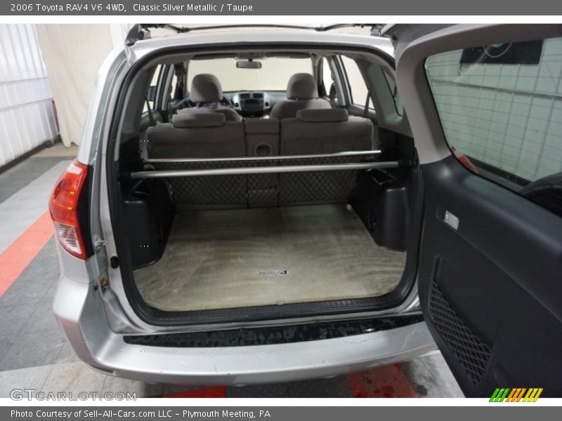 Classic Silver Metallic / Taupe 2006 Toyota RAV4 V6 4WD