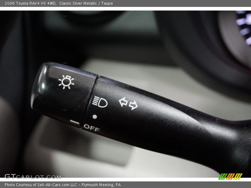 Classic Silver Metallic / Taupe 2006 Toyota RAV4 V6 4WD