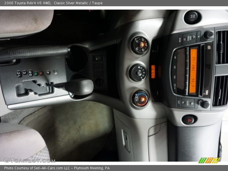 Classic Silver Metallic / Taupe 2006 Toyota RAV4 V6 4WD