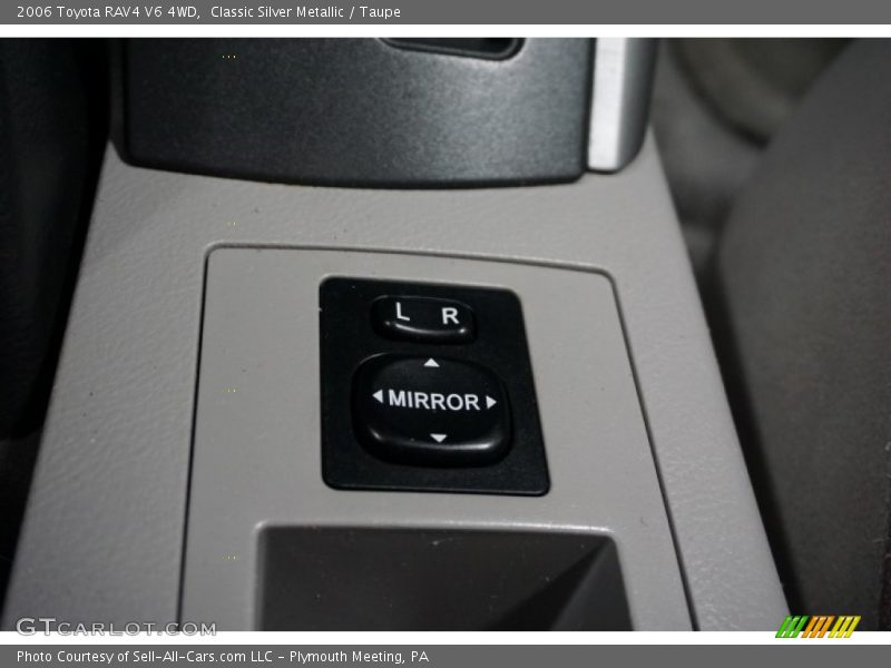Classic Silver Metallic / Taupe 2006 Toyota RAV4 V6 4WD