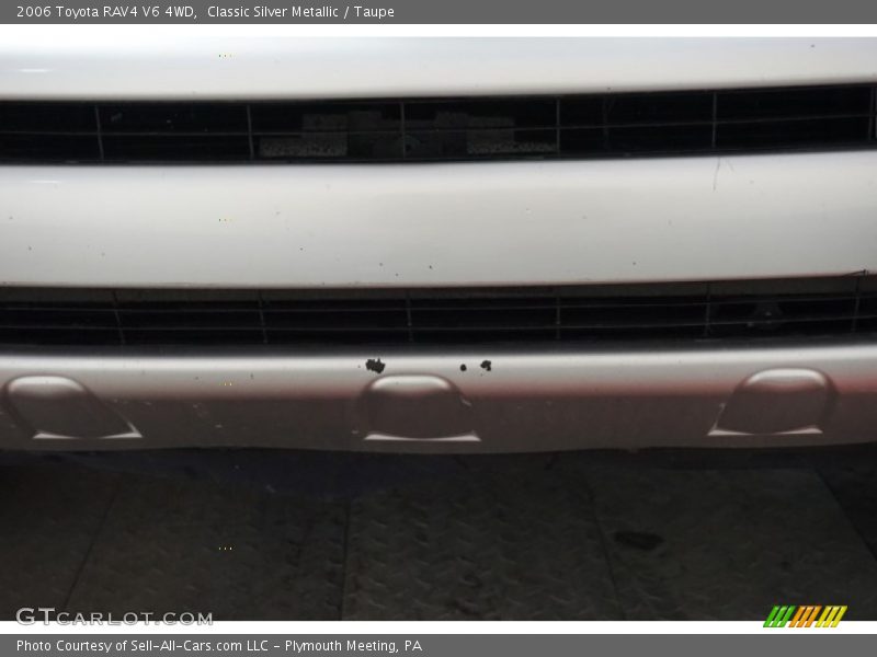 Classic Silver Metallic / Taupe 2006 Toyota RAV4 V6 4WD
