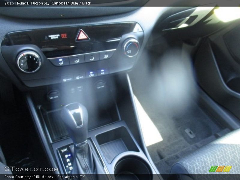 Caribbean Blue / Black 2016 Hyundai Tucson SE