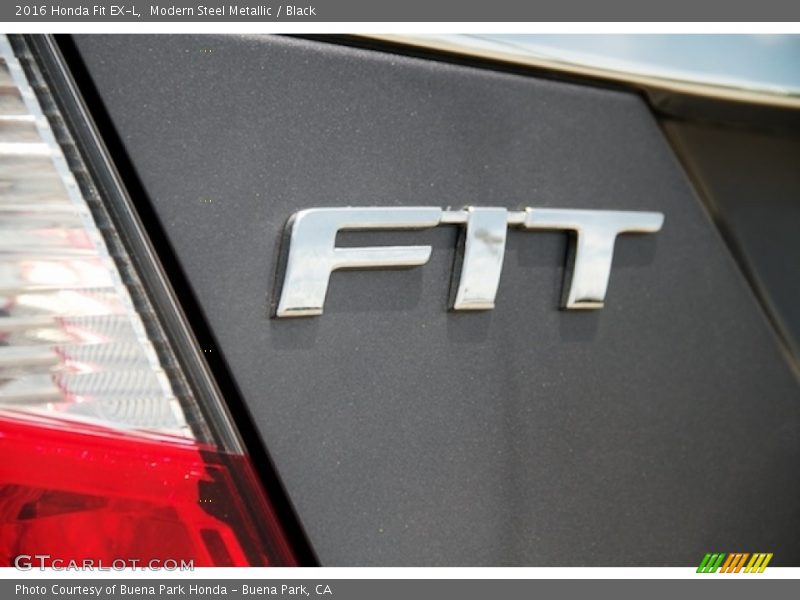 Modern Steel Metallic / Black 2016 Honda Fit EX-L