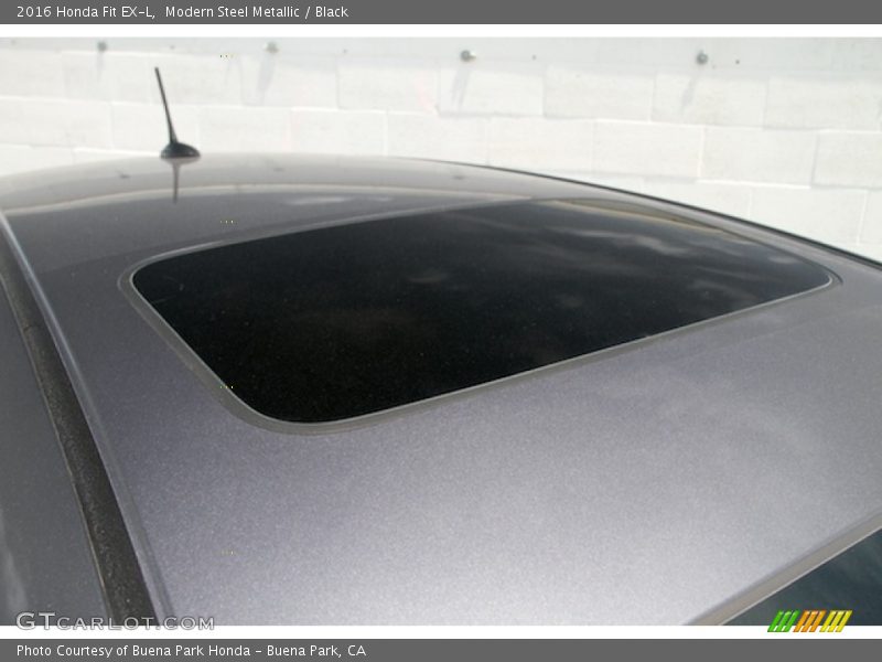 Modern Steel Metallic / Black 2016 Honda Fit EX-L