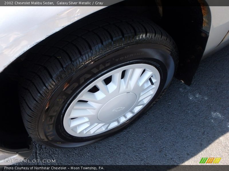 Galaxy Silver Metallic / Gray 2002 Chevrolet Malibu Sedan