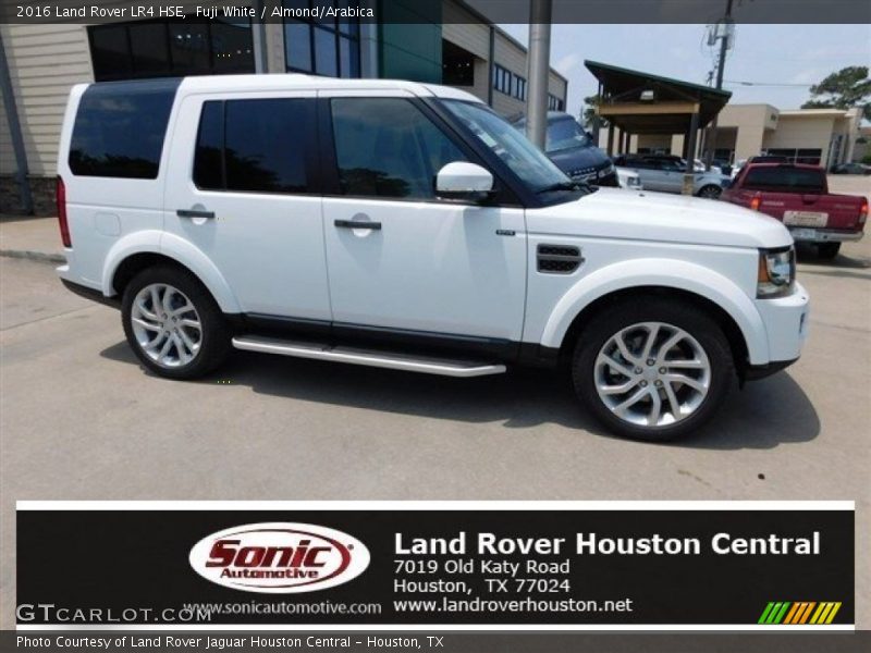 Fuji White / Almond/Arabica 2016 Land Rover LR4 HSE