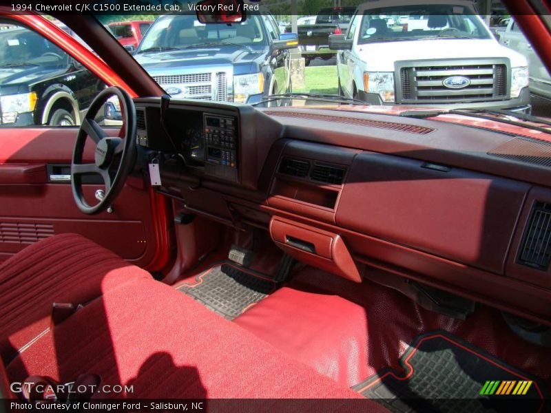 Victory Red / Red 1994 Chevrolet C/K C1500 Extended Cab