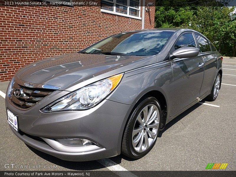 Harbor Gray Metallic / Gray 2013 Hyundai Sonata SE