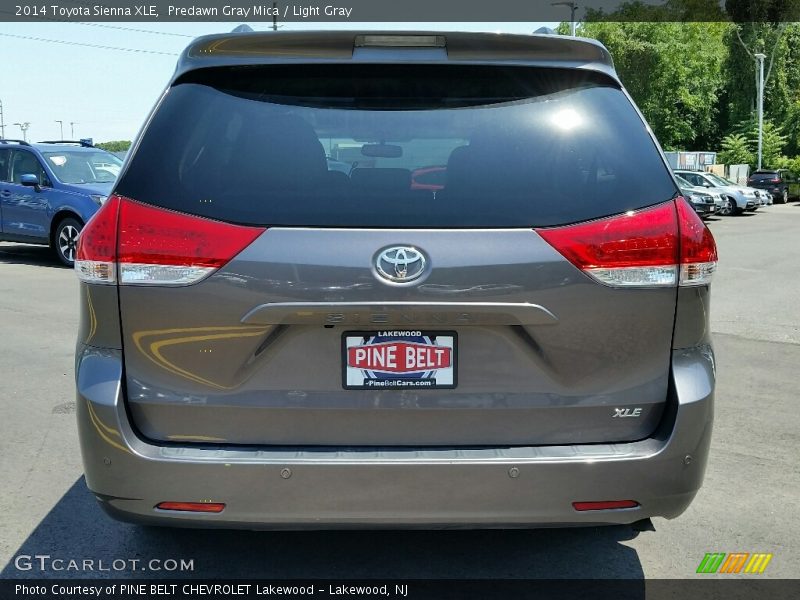Predawn Gray Mica / Light Gray 2014 Toyota Sienna XLE
