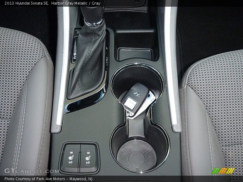 Harbor Gray Metallic / Gray 2013 Hyundai Sonata SE