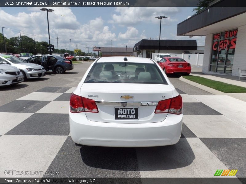 Summit White / Jet Black/Medium Titanium 2015 Chevrolet Cruze LT