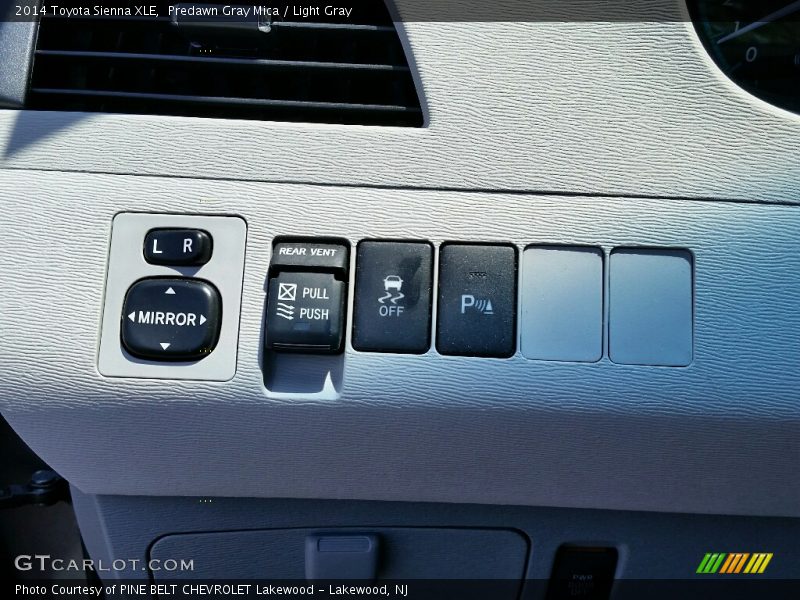 Predawn Gray Mica / Light Gray 2014 Toyota Sienna XLE