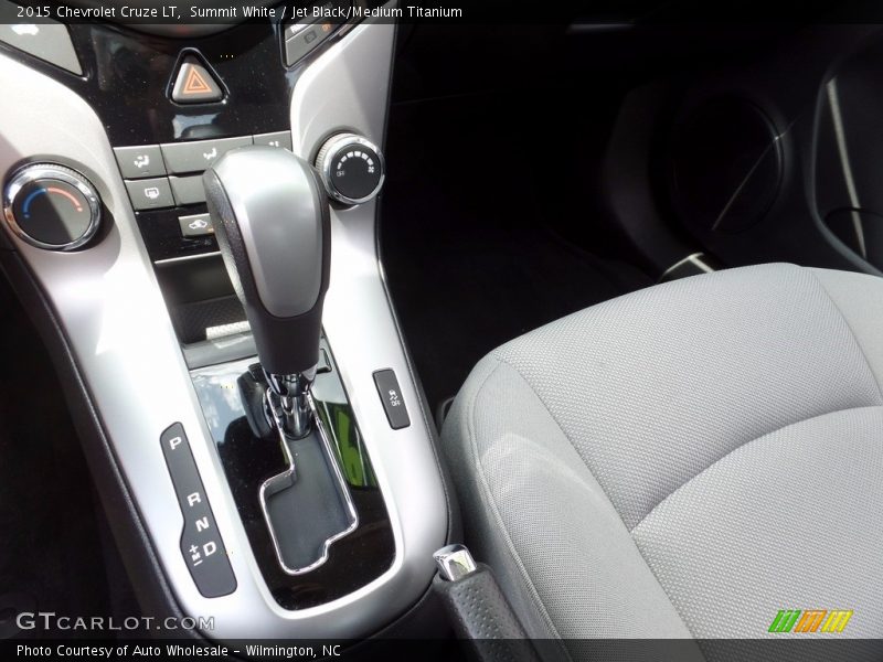 Summit White / Jet Black/Medium Titanium 2015 Chevrolet Cruze LT