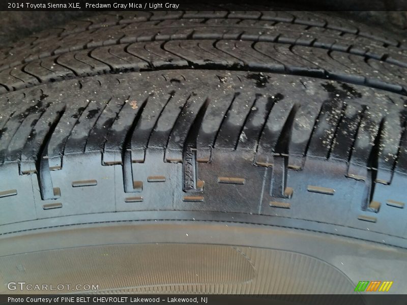 Predawn Gray Mica / Light Gray 2014 Toyota Sienna XLE