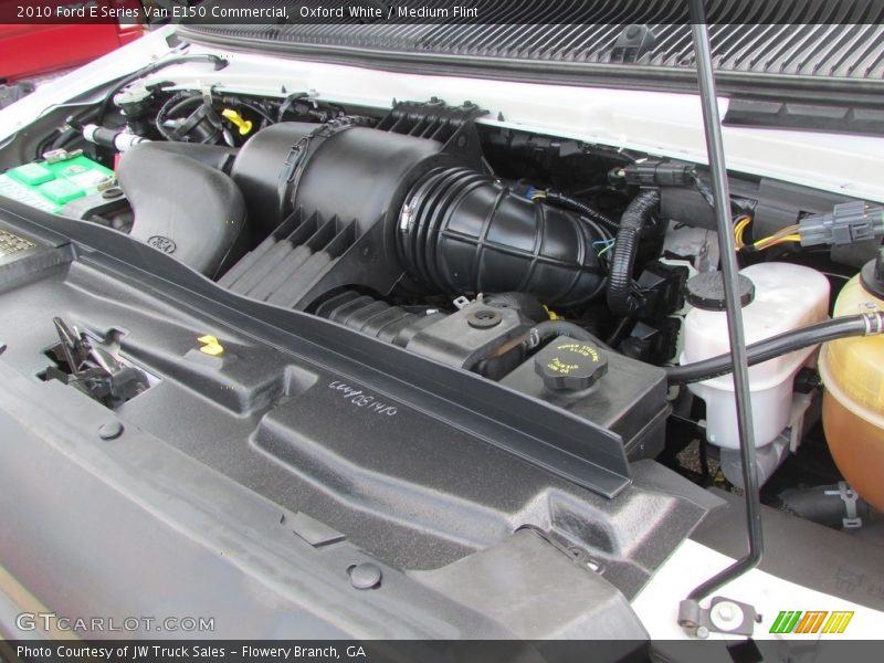 Oxford White / Medium Flint 2010 Ford E Series Van E150 Commercial