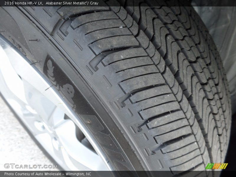 Alabaster Silver Metallic / Gray 2016 Honda HR-V LX
