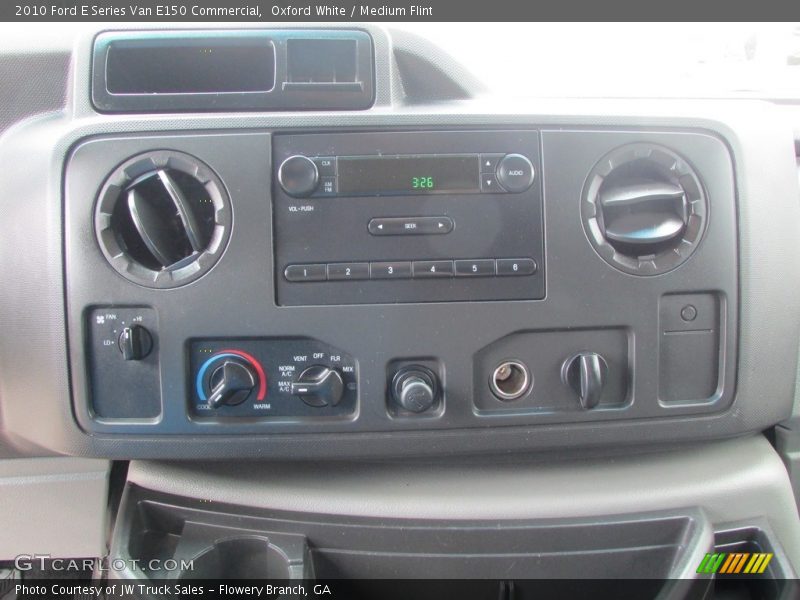 Oxford White / Medium Flint 2010 Ford E Series Van E150 Commercial