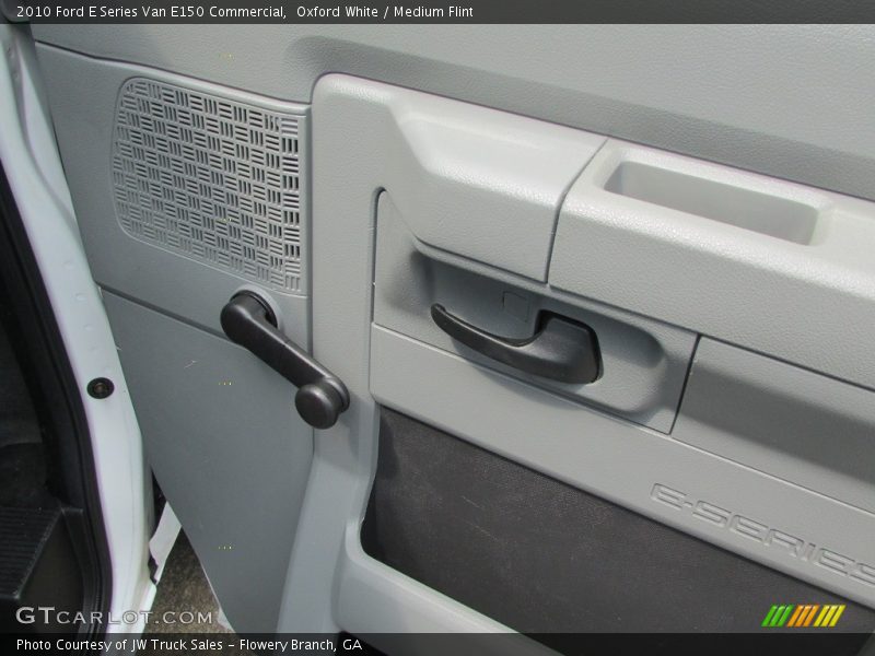 Oxford White / Medium Flint 2010 Ford E Series Van E150 Commercial