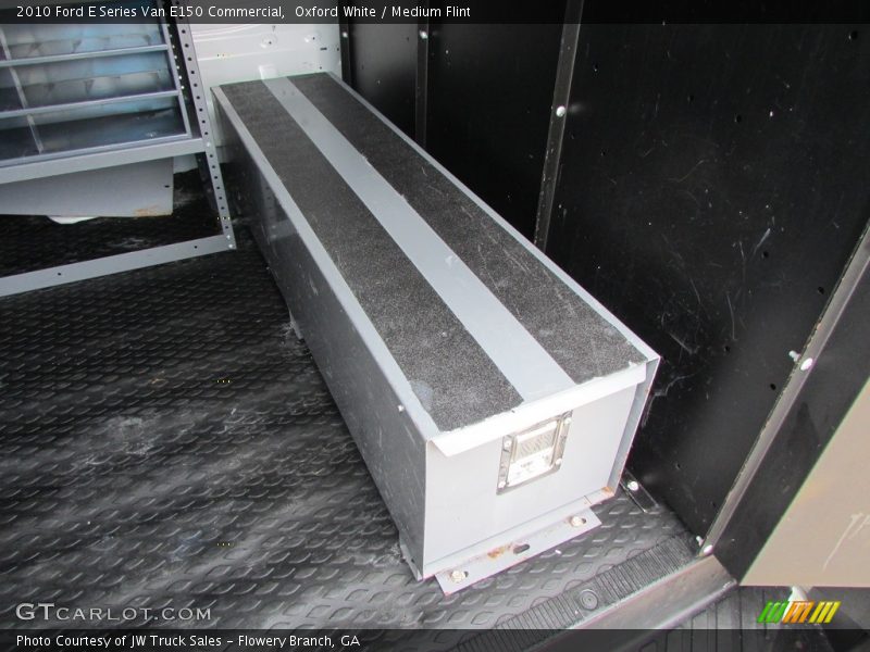 Oxford White / Medium Flint 2010 Ford E Series Van E150 Commercial