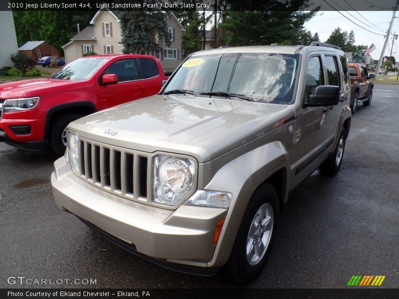 Light Sandstone Pearl / Dark Slate Gray 2010 Jeep Liberty Sport 4x4