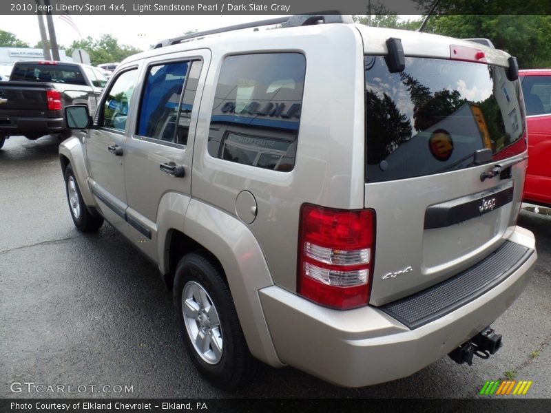 Light Sandstone Pearl / Dark Slate Gray 2010 Jeep Liberty Sport 4x4