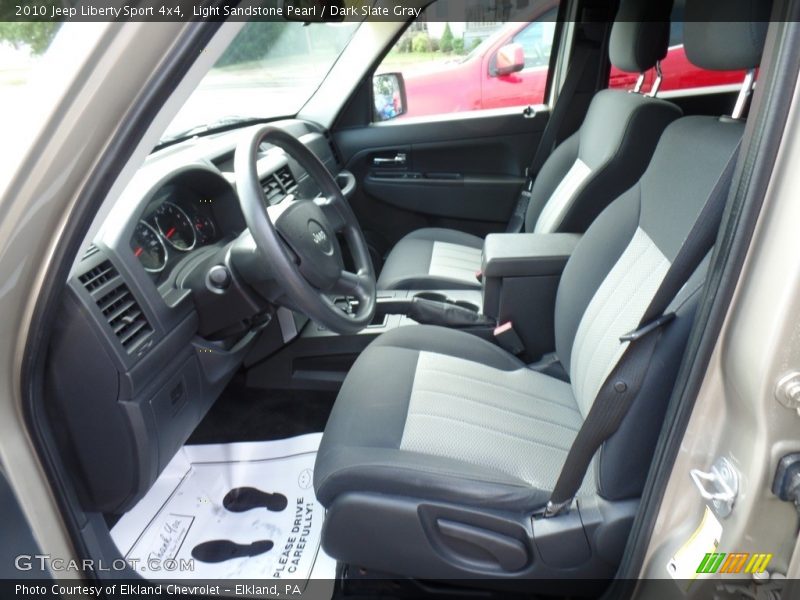 Light Sandstone Pearl / Dark Slate Gray 2010 Jeep Liberty Sport 4x4