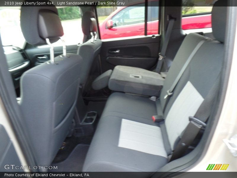 Light Sandstone Pearl / Dark Slate Gray 2010 Jeep Liberty Sport 4x4