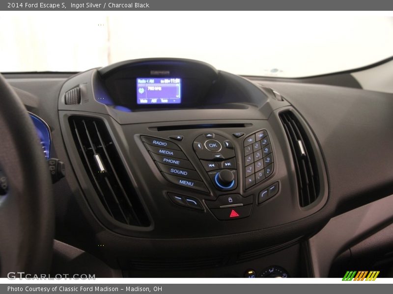 Ingot Silver / Charcoal Black 2014 Ford Escape S