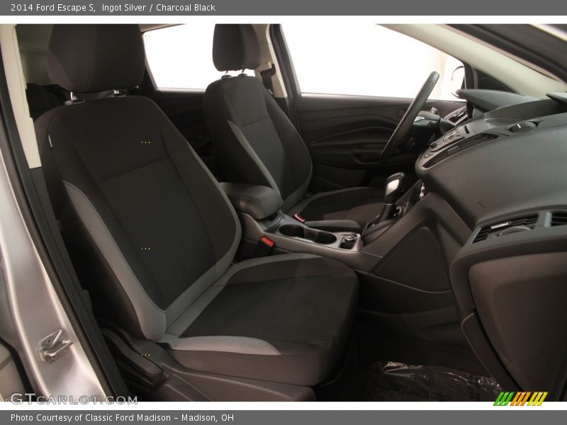 Ingot Silver / Charcoal Black 2014 Ford Escape S