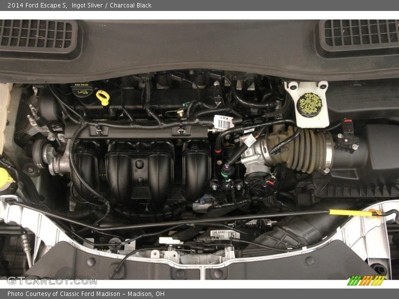 Ingot Silver / Charcoal Black 2014 Ford Escape S