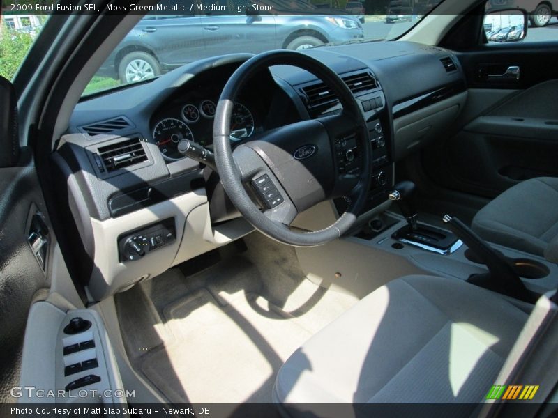 Moss Green Metallic / Medium Light Stone 2009 Ford Fusion SEL