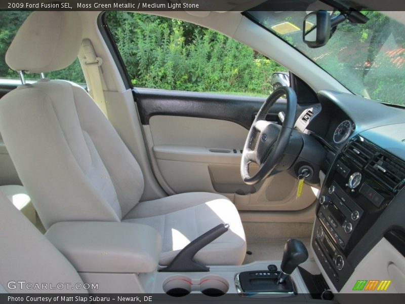 Moss Green Metallic / Medium Light Stone 2009 Ford Fusion SEL
