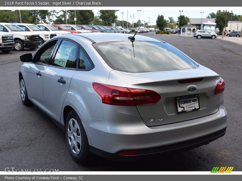 Ingot Silver / Charcoal Black 2016 Ford Focus S Sedan