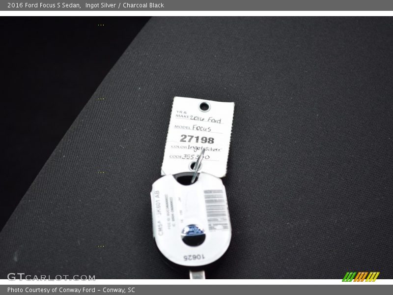 Ingot Silver / Charcoal Black 2016 Ford Focus S Sedan
