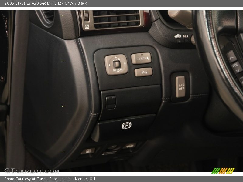 Black Onyx / Black 2005 Lexus LS 430 Sedan