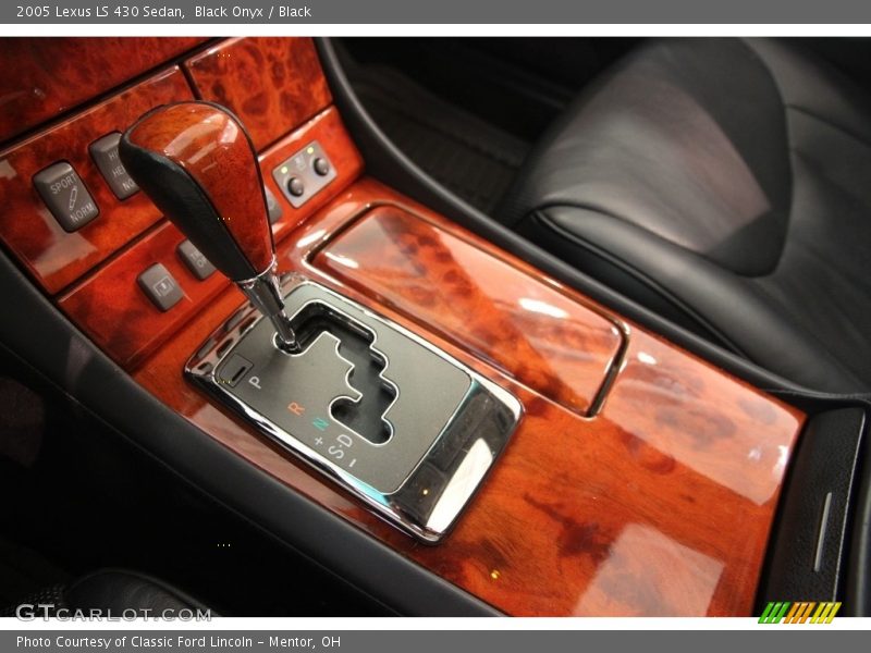 Black Onyx / Black 2005 Lexus LS 430 Sedan