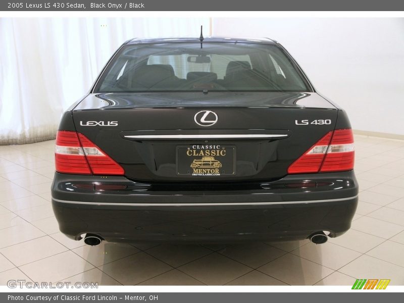 Black Onyx / Black 2005 Lexus LS 430 Sedan