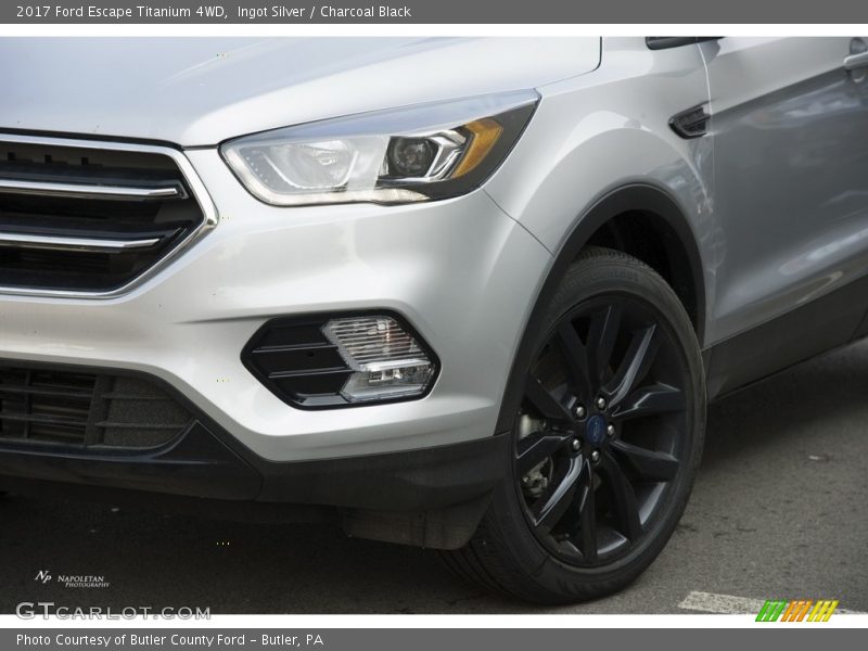 Ingot Silver / Charcoal Black 2017 Ford Escape Titanium 4WD