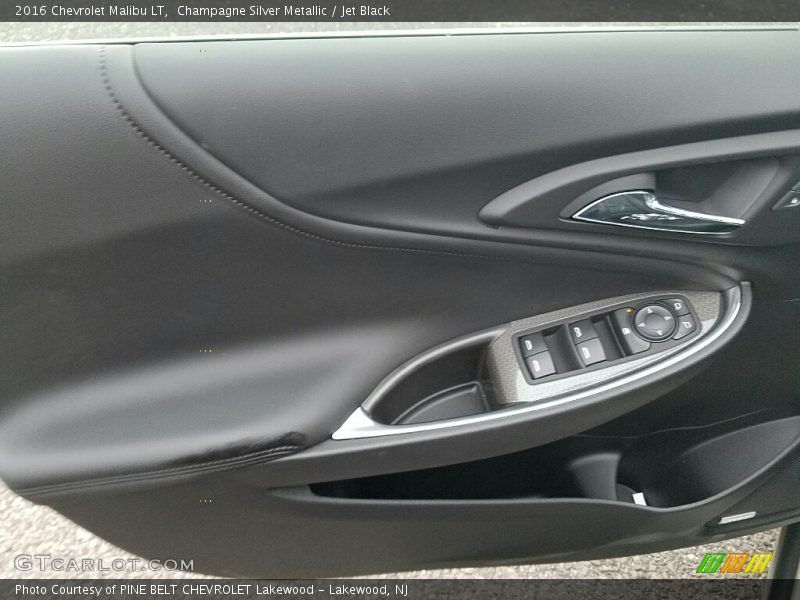 Champagne Silver Metallic / Jet Black 2016 Chevrolet Malibu LT